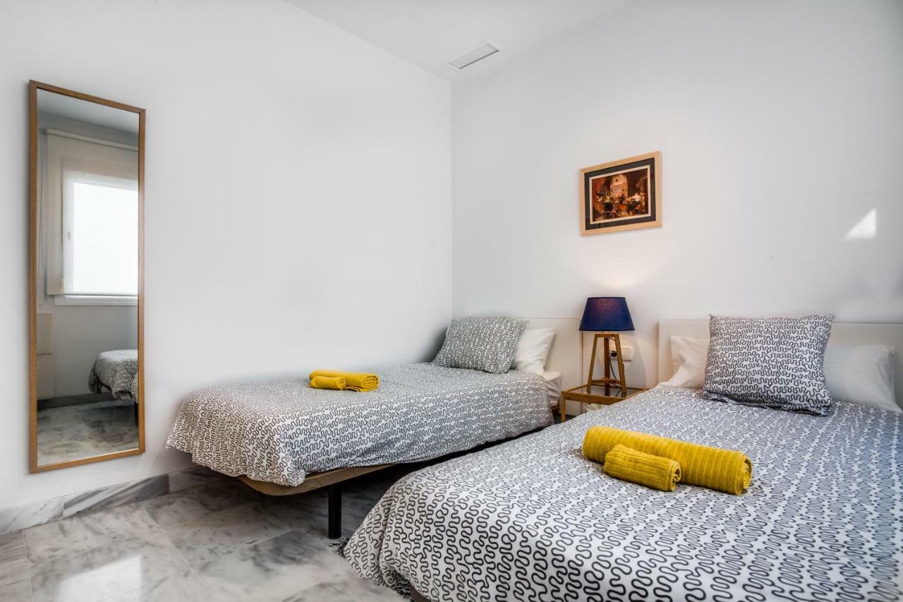 Encantador Atico Con Terraza Sevilla Exterior foto